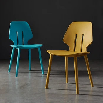 Европейский Пластиковый обеденный стул в скандинавском стиле с современной минималистичной спинкой, кресло для отдыха, Дизайнерская мебель для гостиной по индивидуальному заказу